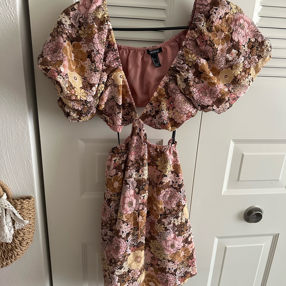 Forever 21 Pink Floral Dress